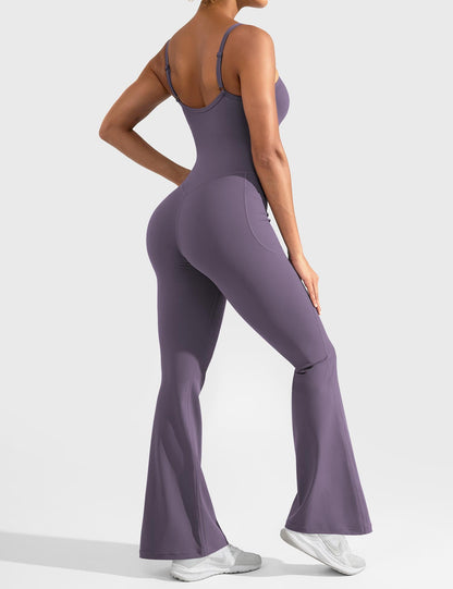 Mazona's Flared Jumpsuit met Zakken