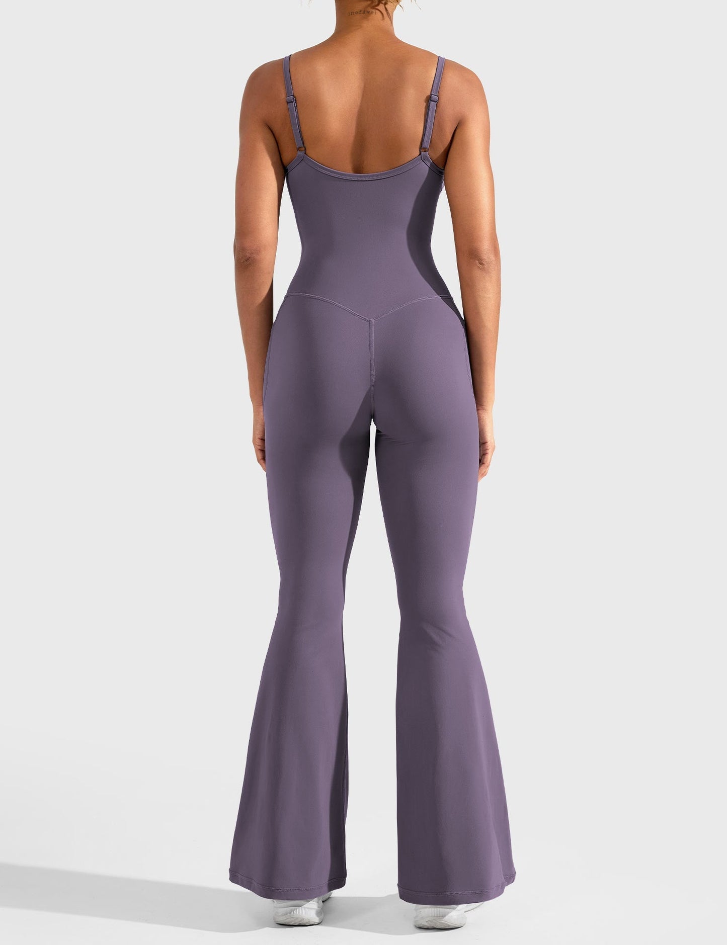 Mazona's Flared Jumpsuit met Zakken